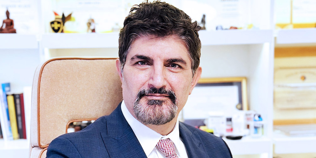 Dr. Emin Kaya